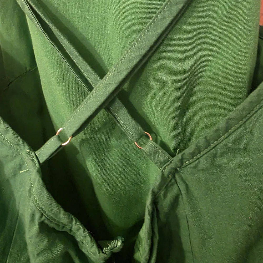 Lulu's Vibrant Green Midi Dress - Picture 6 of 9